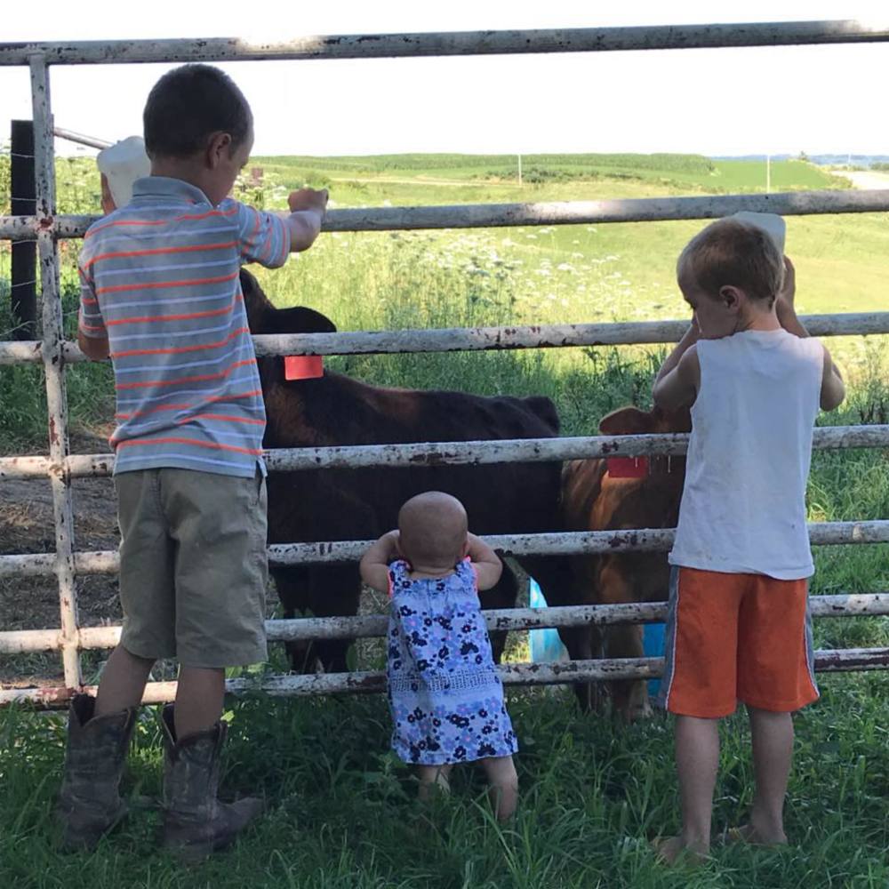 Meet your Posher, Leah